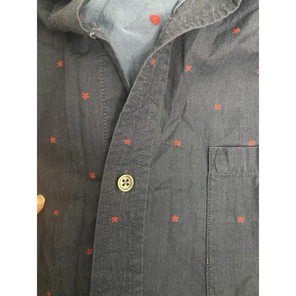 Banana Republic Mens Button Down Short‎ Sleeve Shirt Size XL Navy With Red Stars